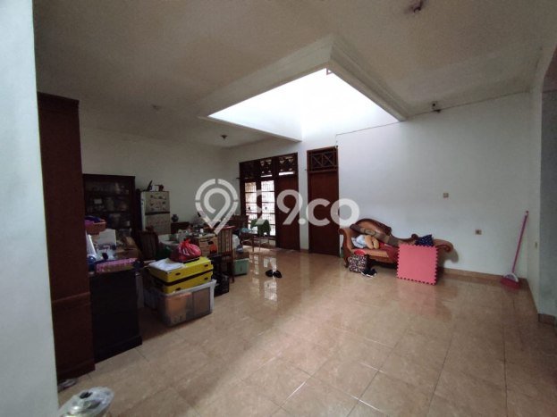 Rumah Elit Modern Siap Huni di Pondok Kelapa Jakarta Timur Rumah Elit Modern Siap Huni di Pondok Kelapa Jakarta Timur