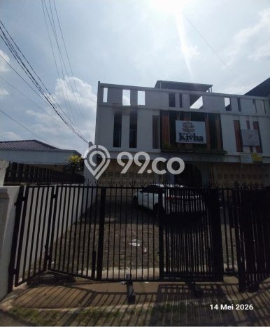 Ruko disewakan lokasi strategis Duren Sawit Jakarta Timur 250m2 Ruko disewakan lokasi strategis Duren Sawit Jakarta Timur 250m2