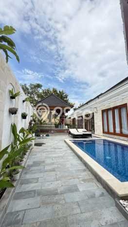 Miliki sekarang Vila Kawasan , Luas 350m2m², Akses ke fasilitas Miliki sekarang Vila Kawasan , Luas 350m2m², Akses ke fasilitas