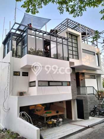 Vila Strategis Kawasan , Area 250m2m², Area Nyaman Vila Strategis Kawasan , Area 250m2m², Area Nyaman