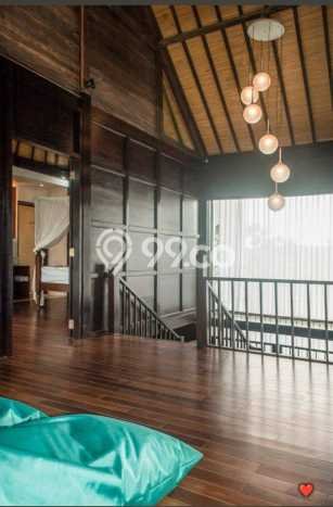 Vila Strategis Kawasan , Area 330m2m², Lingkungan Asri Vila Strategis Kawasan , Area 330m2m², Lingkungan Asri
