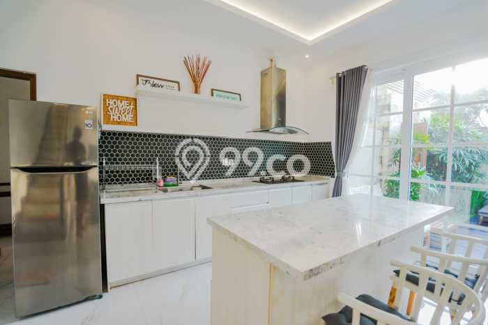 LOKASI STRATEGIS! Vila di , Area 225m2m², Lingkungan Strategis LOKASI STRATEGIS! Vila di , Area 225m2m², Lingkungan Strategis
