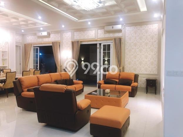 LOKASI STRATEGIS! Vila Kawasan , Luas 400m2m², Akses ke pusat kota LOKASI STRATEGIS! Vila Kawasan , Luas 400m2m², Akses ke pusat kota