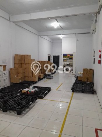 Ruko Dijual di Pekanbaru LT 161m2 & LB 164m2 Lokasi Terbaik! Ruko Dijual di Pekanbaru LT 161m2 & LB 164m2 Lokasi Terbaik!
