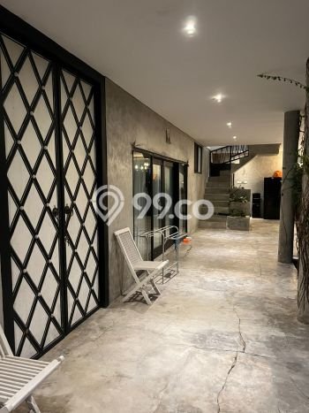Rumah Mewah Akses Strategis di Badung Full Furnished Rumah Mewah Akses Strategis di Badung Full Furnished