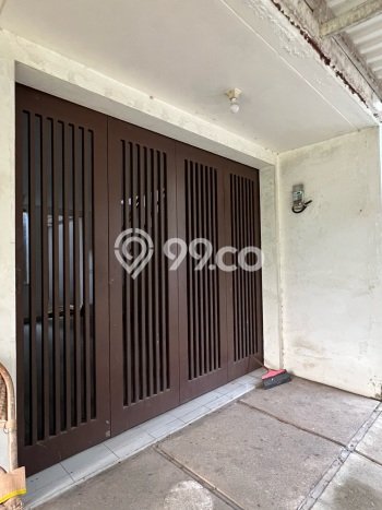 Disewakan Rumah Harga Terjangkau di BSD Tangerang dengan 4 KT Disewakan Rumah Harga Terjangkau di BSD Tangerang dengan 4 KT