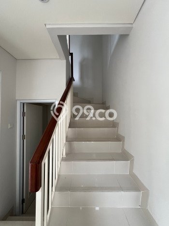 For Sale Hunian Rumah Terawat 3 KT di Gading Serpong, Tangerang For Sale Hunian Rumah Terawat 3 KT di Gading Serpong, Tangerang