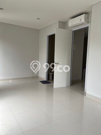 For Sale Hunian Rumah Terawat 3 KT di Gading Serpong, Tangerang For Sale Hunian Rumah Terawat 3 KT di Gading Serpong, Tangerang