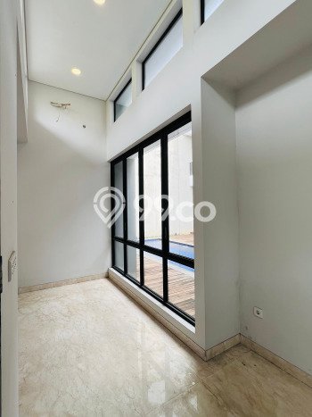 Dijual Rumah Luas Elegan Dengan View Eksklusif di Gading Serpong, Tangerang Dijual Rumah Luas Elegan Dengan View Eksklusif di Gading Serpong, Tangerang