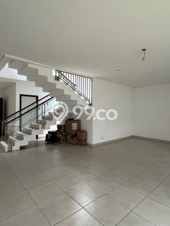 Disewakan Rumah Harga Terjangkau di BSD Tangerang dengan 4 KT Disewakan Rumah Harga Terjangkau di BSD Tangerang dengan 4 KT