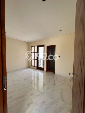 Vila Kawasan , Luas 101m2m², Lingkungan Nyaman Vila Kawasan , Luas 101m2m², Lingkungan Nyaman