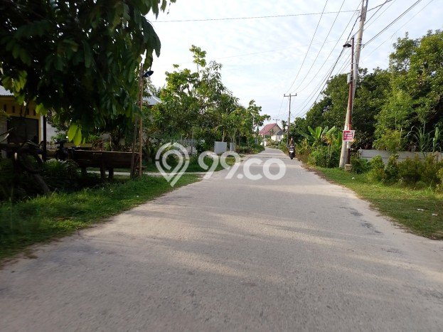 Tanah di Bukit Raya, Luas 11000m², Akses Jalan Utama Tanah di Bukit Raya, Luas 11000m², Akses Jalan Utama