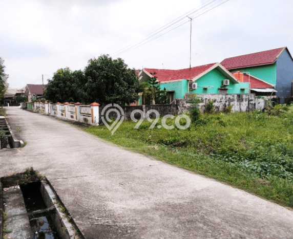 Tanah Dijual Lokasi Strategis di Pekanbaru dengan Luas 828m2 Tanah Dijual Lokasi Strategis di Pekanbaru dengan Luas 828m2