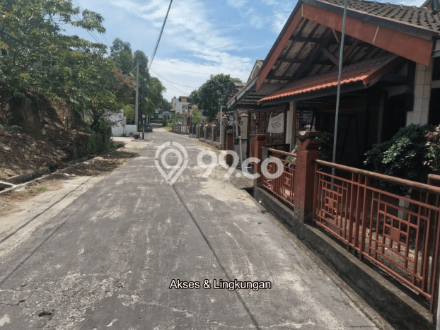 Tanah di Pekanbaru Kota, Pekanbaru Luas 303m2 Dijual Segera Tanah di Pekanbaru Kota, Pekanbaru Luas 303m2 Dijual Segera