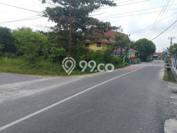 Jarang Ada! Tanah di Bukit Raya Punya Luas 642m2 SHM Jarang Ada! Tanah di Bukit Raya Punya Luas 642m2 SHM