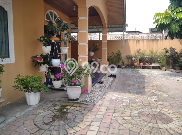 Jual Rumah Strategis Bagus Punya 4 KT di Pekanbaru Kota Pekanbaru SHM Jual Rumah Strategis Bagus Punya 4 KT di Pekanbaru Kota Pekanbaru SHM