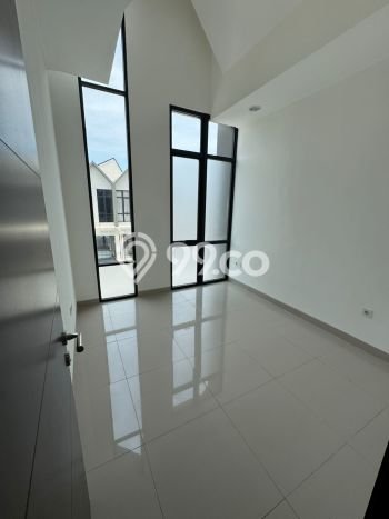 Rumah di , Akses ke Stasiun, 2 KT, LT 56m2m² Bangunan 67m2m² Rumah di , Akses ke Stasiun, 2 KT, LT 56m2m² Bangunan 67m2m²