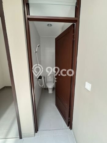 Rumah di , Akses ke Stasiun, 2 KT, LT 56m2m² Bangunan 67m2m² Rumah di , Akses ke Stasiun, 2 KT, LT 56m2m² Bangunan 67m2m²
