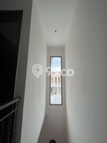 Disewakan! Rumah 2 Kamar Tidur &
2 Kamar Mandi di Pantai Indah Kapuk, Jakarta Utara Disewakan! Rumah 2 Kamar Tidur &
2 Kamar Mandi di Pantai Indah Kapuk, Jakarta Utara
