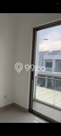 Rumah di , 2 KM, Area Strategis, Luas 67m2m² Bangunan 100m2m² Rumah di , 2 KM, Area Strategis, Luas 67m2m² Bangunan 100m2m²