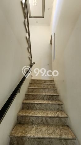 For Sale! Luxury House LT 200m2 Desain Modern di Golf Island For Sale! Luxury House LT 200m2 Desain Modern di Golf Island