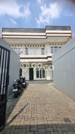 Rumah Elit Modern Siap Huni di Cipinang Jakarta Timur Rumah Elit Modern Siap Huni di Cipinang Jakarta Timur
