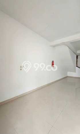 For Rent Ruko Premium di , Luas 180m2m², Area Strategis For Rent Ruko Premium di , Luas 180m2m², Area Strategis