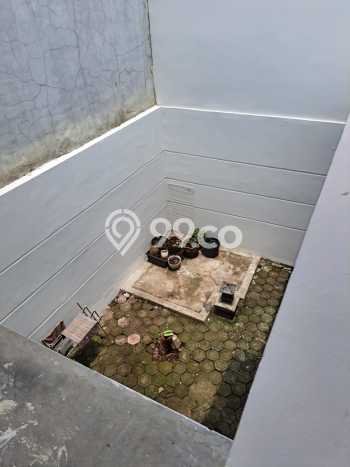 LOKASI PREMIUM! Rumah Berkembang di Setra Duta, Luas 144m2m² Bangunan 140m2m² LOKASI PREMIUM! Rumah Berkembang di Setra Duta, Luas 144m2m² Bangunan 140m2m²