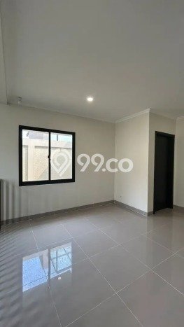 Rumah Luxury Modern Tanpa Renovasi di Gading Serpong Tangerang Rumah Luxury Modern Tanpa Renovasi di Gading Serpong Tangerang