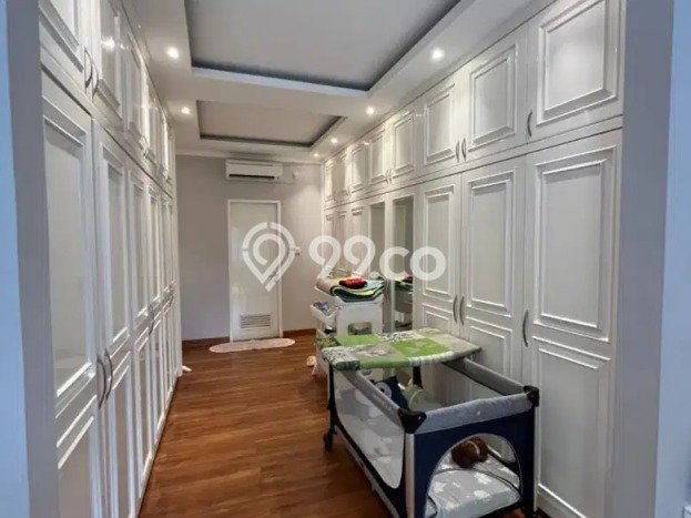 Dijual Rumah Luas Elegan Dengan View Eksklusif di Gading Serpong, Tangerang Dijual Rumah Luas Elegan Dengan View Eksklusif di Gading Serpong, Tangerang