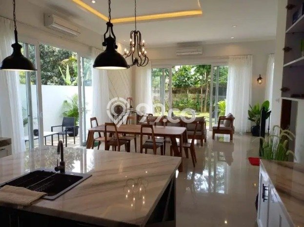 Rumah Luxury Modern Tanpa Renovasi di BSD City Tangerang Rumah Luxury Modern Tanpa Renovasi di BSD City Tangerang