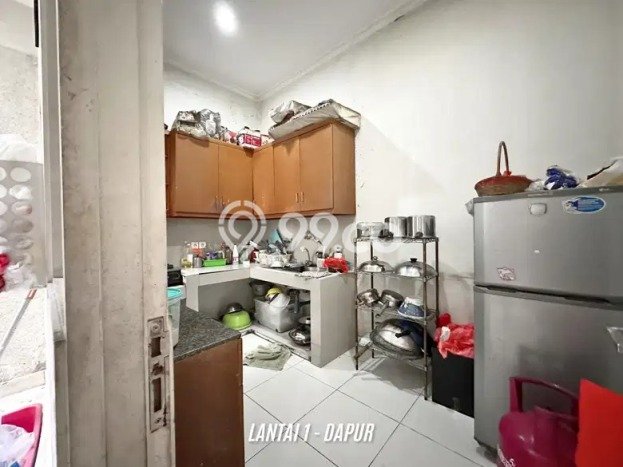 Jual Rumah Mewah Megah Dengan View Cantik di Gading Serpong, Tangerang Jual Rumah Mewah Megah Dengan View Cantik di Gading Serpong, Tangerang