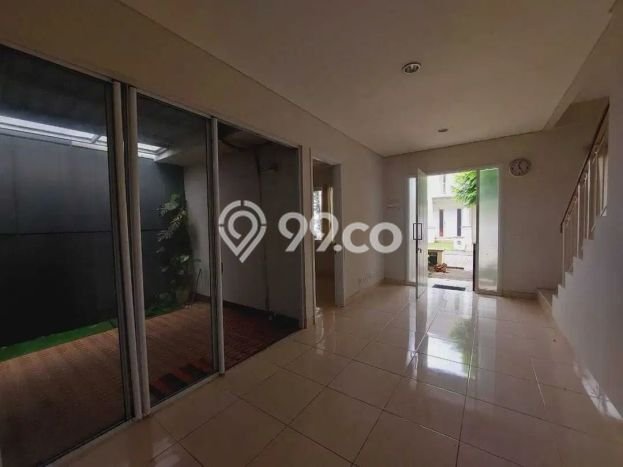 Rumah 3 KT 2 KM Semi Furnished di Lokasi Prestisius Pagedangan, Tangerang Rumah 3 KT 2 KM Semi Furnished di Lokasi Prestisius Pagedangan, Tangerang
