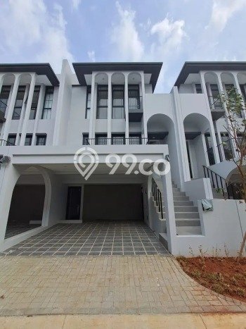 KESEMPATAN TERBAIK! Rumah Asri di Gading Serpong, LT 84m2m² LB 165m2m² KESEMPATAN TERBAIK! Rumah Asri di Gading Serpong, LT 84m2m² LB 165m2m²