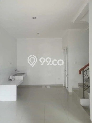 Rumah dengan Lokasi Strategis 4 KT di Gading Serpong, Tangerang Rumah dengan Lokasi Strategis 4 KT di Gading Serpong, Tangerang