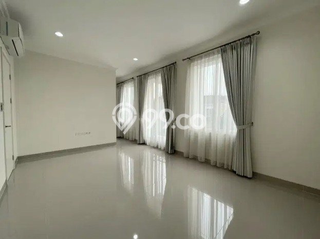 Ready to Use! Luxury House LT 144m2 Desain Modern di Gading Serpong Ready to Use! Luxury House LT 144m2 Desain Modern di Gading Serpong