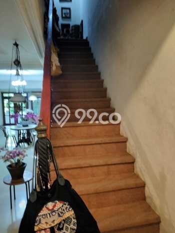 Rumah Luxury Modern Tanpa Renovasi di Kepa Duri Jakarta Barat Rumah Luxury Modern Tanpa Renovasi di Kepa Duri Jakarta Barat