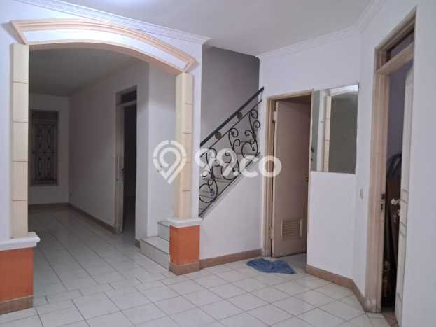 Rumah Modern 4 Kamar LT 144m2 di Lippo Karawaci Rumah Modern 4 Kamar LT 144m2 di Lippo Karawaci