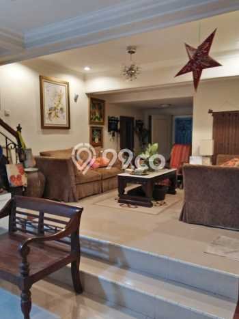 Rumah Luxury Modern Tanpa Renovasi di Kepa Duri Jakarta Barat Rumah Luxury Modern Tanpa Renovasi di Kepa Duri Jakarta Barat