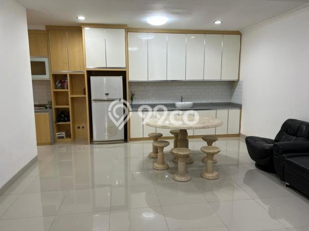 Rumah Elit Modern Siap Huni di Meruya Jakarta Barat Rumah Elit Modern Siap Huni di Meruya Jakarta Barat