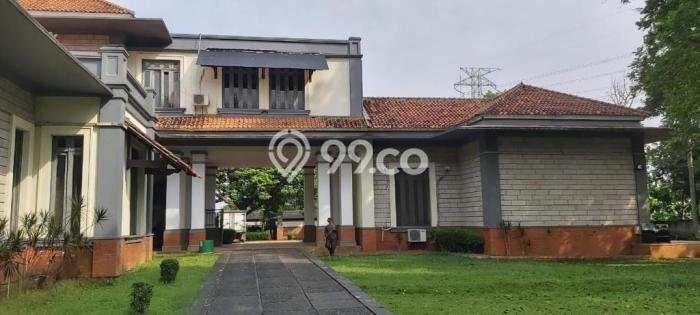 Rumah Murah LT 11615m2 di Cinere Akses Mudah Rumah Murah LT 11615m2 di Cinere Akses Mudah