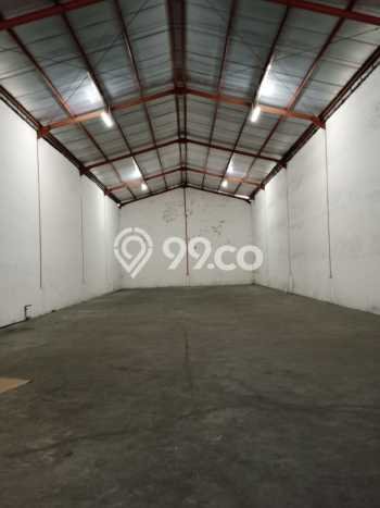 Unit Gudang Dijual di Gedangan Sidoarjo Luas Bangunan 396m2 Unit Gudang Dijual di Gedangan Sidoarjo Luas Bangunan 396m2