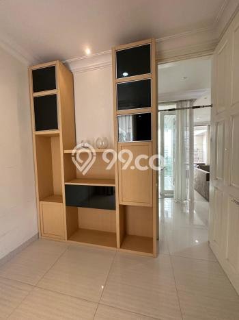 Jual Rumah Luas Elegan Dengan View Eksklusif di Pakuwon Indah, Surabaya Jual Rumah Luas Elegan Dengan View Eksklusif di Pakuwon Indah, Surabaya