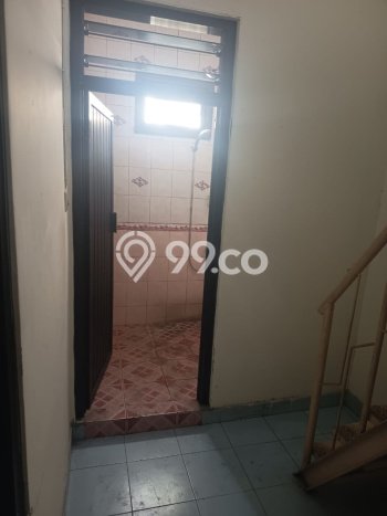 Unit Ruko Dijual di Surabaya LT 93m2 & LB 279m2 Unit Ruko Dijual di Surabaya LT 93m2 & LB 279m2
