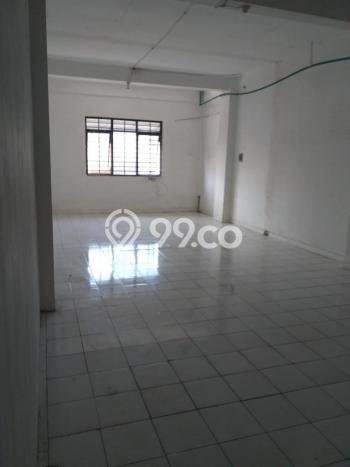 Ruko Bagus Dijual LB 360m2 Lokasi Strategis Surabaya Area Cocok untuk Bisnis Ruko Bagus Dijual LB 360m2 Lokasi Strategis Surabaya Area Cocok untuk Bisnis