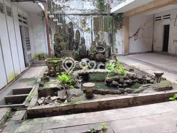 Untuk Dijual! Komersial di Surabaya Kota Surabaya LT 571m2 / LB 800m2 Kawasan Strategis Untuk Dijual! Komersial di Surabaya Kota Surabaya LT 571m2 / LB 800m2 Kawasan Strategis