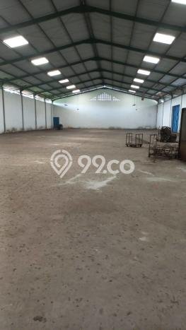 Unit Gudang Dijual di Surabaya LT 10200m2 & LB 6000m2 Unit Gudang Dijual di Surabaya LT 10200m2 & LB 6000m2