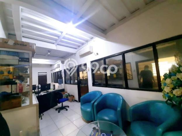 LOKASI PREMIUM! Gudang Kawasan , Luas 1070m2m², Akses Strategis LOKASI PREMIUM! Gudang Kawasan , Luas 1070m2m², Akses Strategis