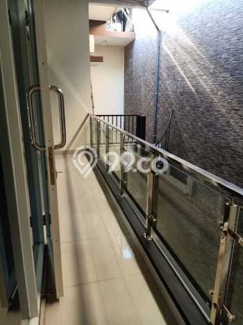 Rumah Elit Modern Siap Huni di Darmo permai Surabaya Rumah Elit Modern Siap Huni di Darmo permai Surabaya