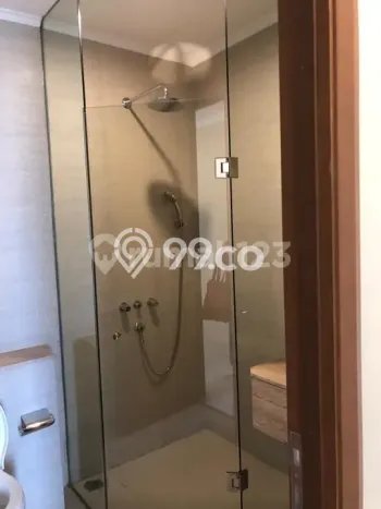 Siap Huni Apartemen Luxury di Taman Anggrek 4 Kamar & 3 Kamar Mandi Siap Huni Apartemen Luxury di Taman Anggrek 4 Kamar & 3 Kamar Mandi
